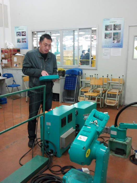 参加富士康机器人应用培训学习总结--张夏平